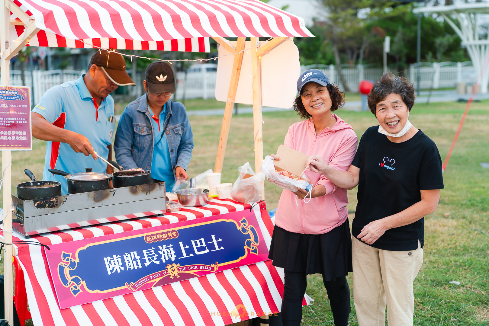 皓橘專業攝影團隊在嘉義布袋港拍攝高跟鞋盼舞會之活動紀錄畫面，歡迎洽詢相關活動攝影報價