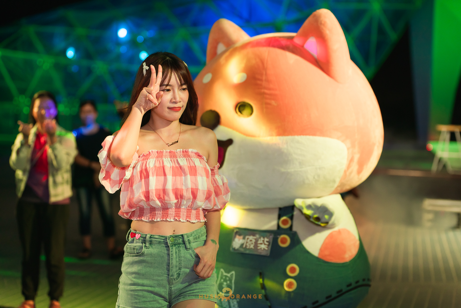 皓橘專業攝影團隊在嘉義布袋港拍攝高跟鞋盼舞會之活動紀錄畫面，歡迎洽詢相關活動攝影報價