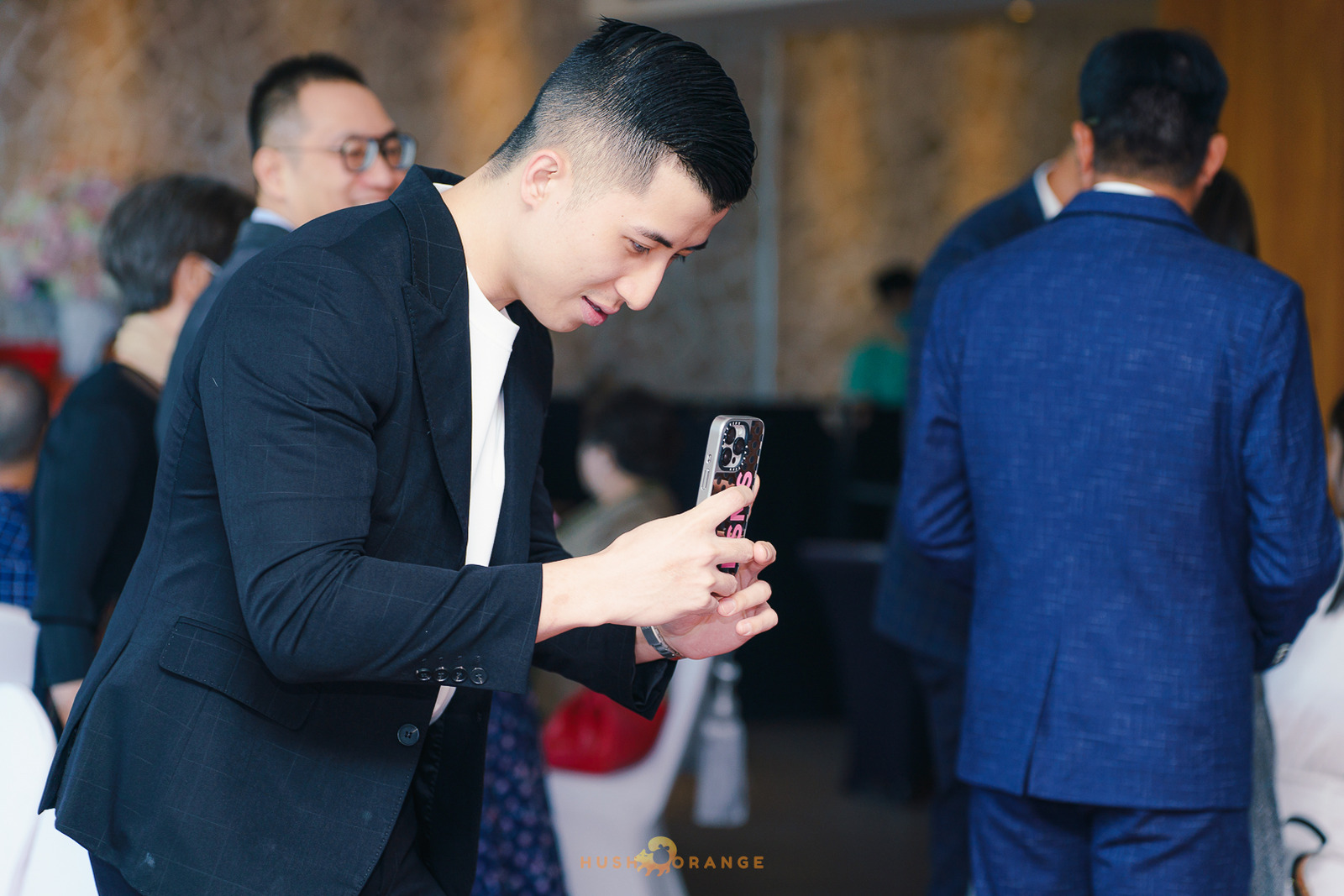 皓橘專業攝影團隊在高雄西灣會館拍攝新人婚禮之活動紀錄畫面，歡迎洽詢相關活動攝影報價