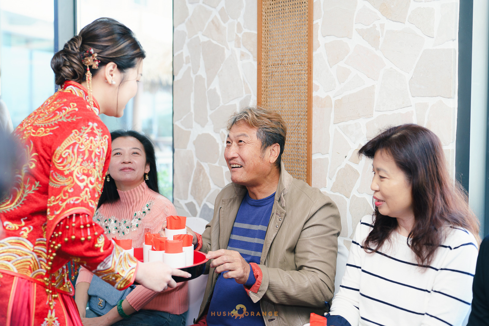 皓橘專業攝影團隊在高雄西灣會館拍攝新人婚禮之活動紀錄畫面，歡迎洽詢相關活動攝影報價