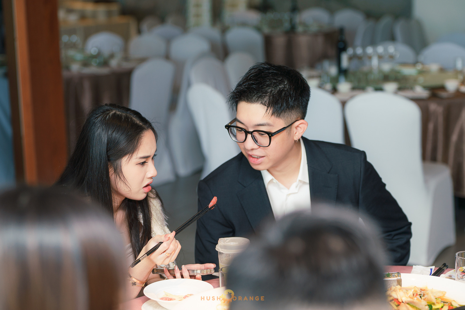 皓橘專業攝影團隊在高雄西灣會館拍攝新人婚禮之活動紀錄畫面，歡迎洽詢相關活動攝影報價