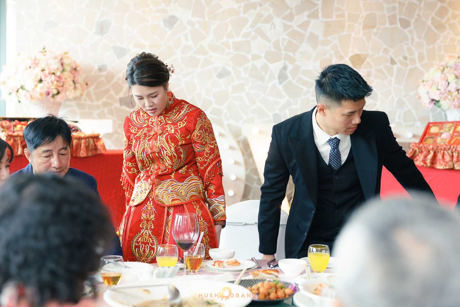 皓橘專業攝影團隊在高雄西灣會館拍攝新人婚禮之活動紀錄畫面，歡迎洽詢相關活動攝影報價