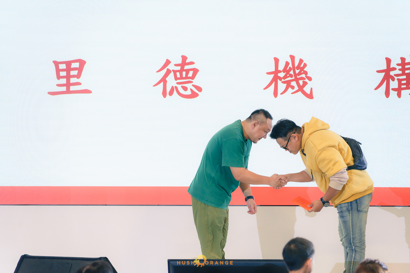 皓橘專業攝影團隊在台中臻悅美饌拍攝里德美學尾牙之活動紀錄畫面，歡迎洽詢相關活動攝影報價