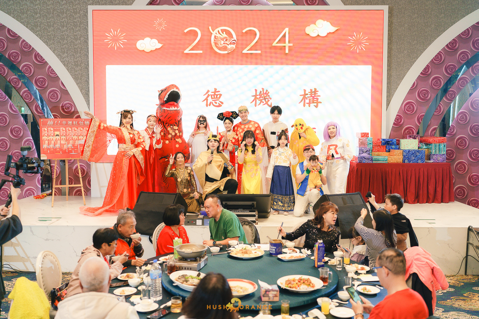 皓橘專業攝影團隊在台中臻悅美饌拍攝里德美學尾牙之活動紀錄畫面，歡迎洽詢相關活動攝影報價