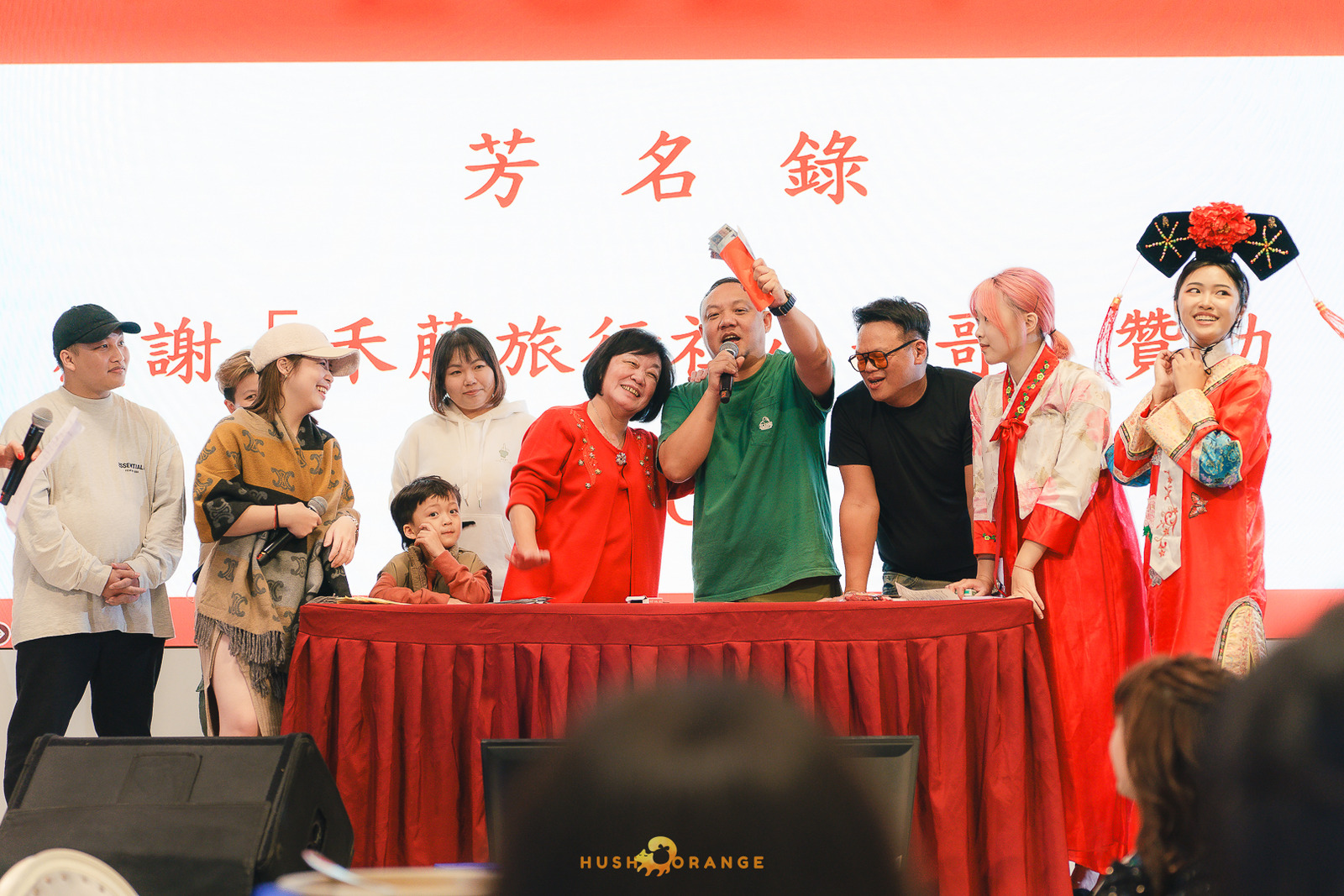 皓橘專業攝影團隊在台中臻悅美饌拍攝里德美學尾牙之活動紀錄畫面，歡迎洽詢相關活動攝影報價