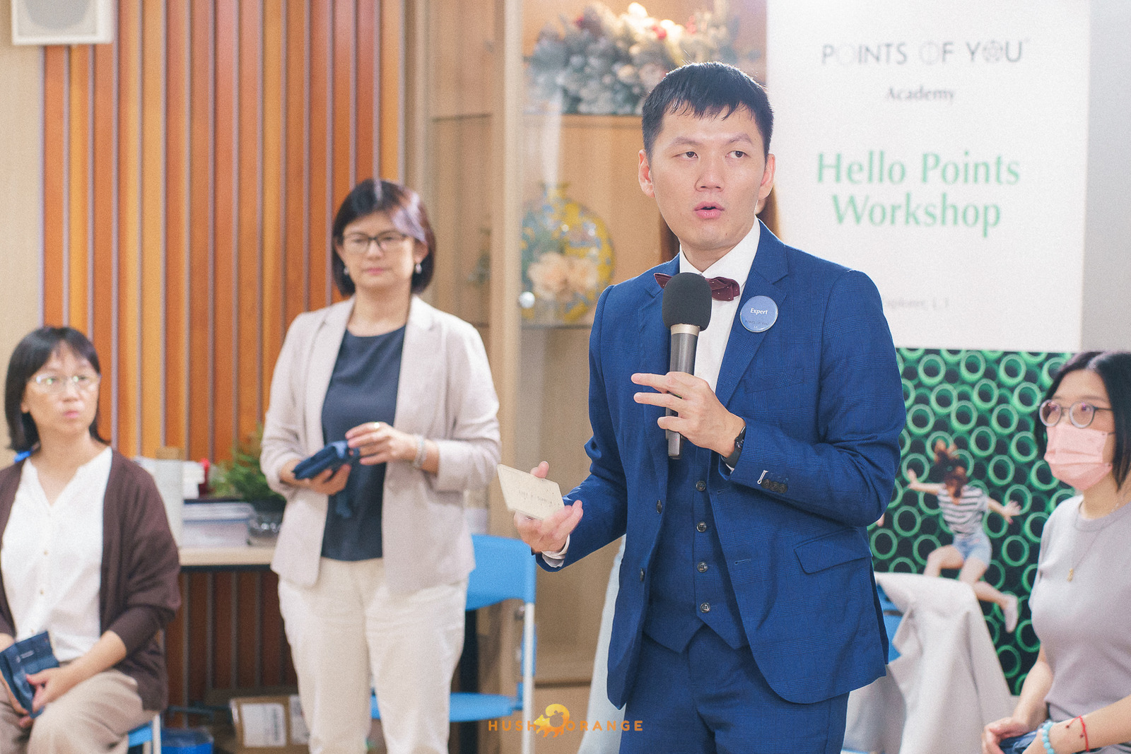 專業攝影團隊皓橘攝影拍攝心流逸境牌卡課程活動記錄，詢問活動攝影報價