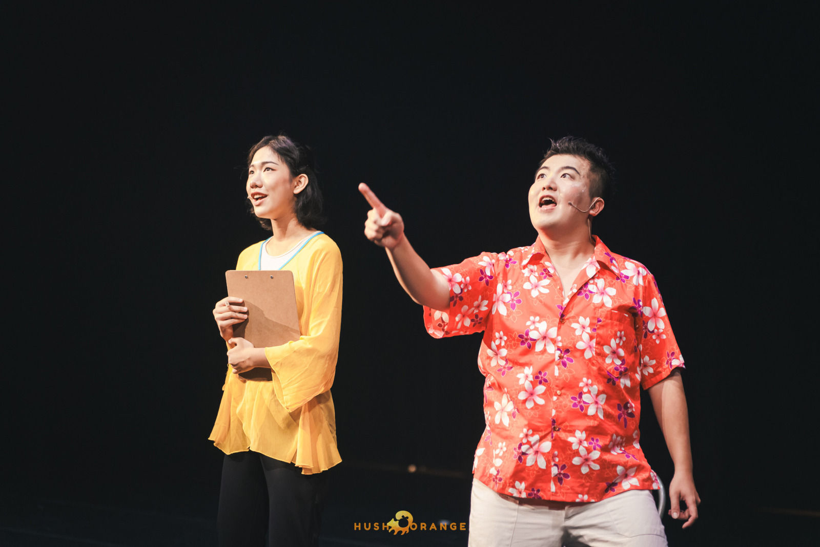 專業攝影團隊皓橘攝影在苗栗中正堂拍攝惠風舞蹈工作室的舞蹈演出編出客家夢活動記錄，詢問活動攝影報價