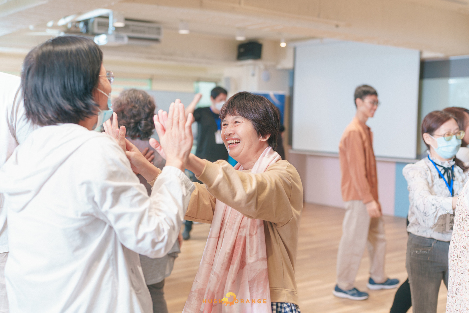 專業攝影團隊皓橘攝影拍攝心流逸境薩提爾課程活動記錄，詢問活動攝影報價