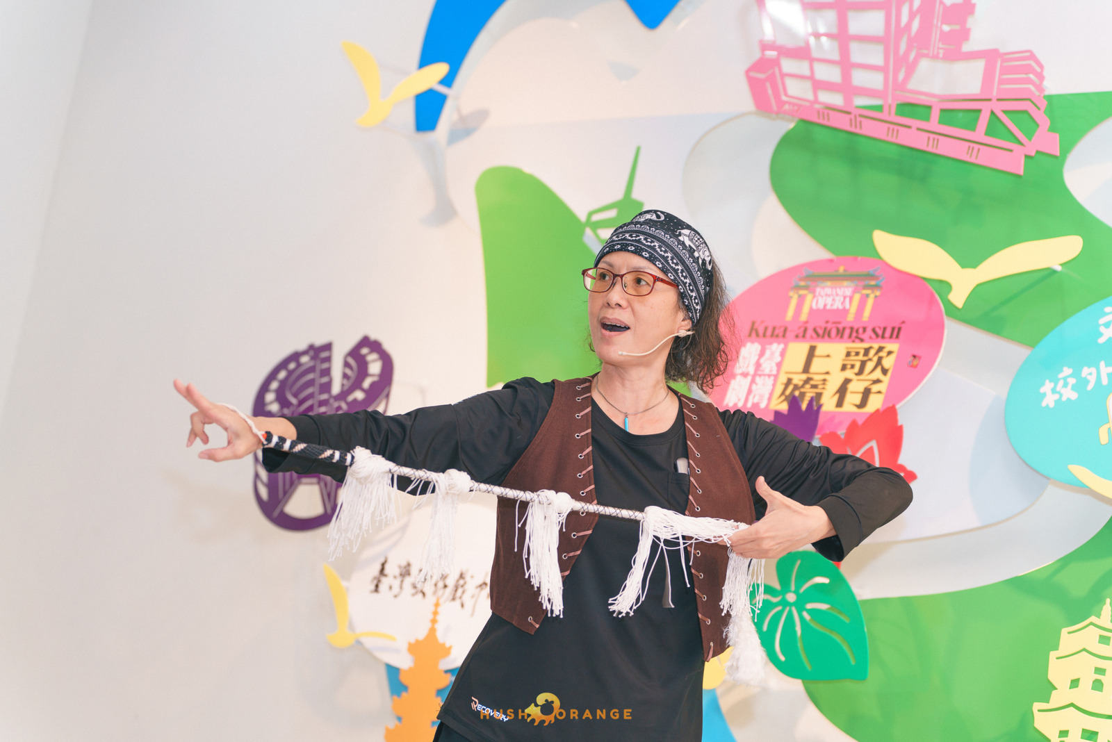 專業攝影團隊皓橘攝影拍攝文化部文化體驗計畫講座活動記錄，詢問活動攝影報價