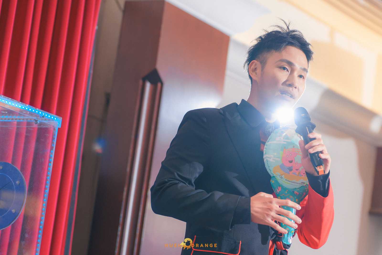皓橘專業攝影團隊在台中福華大飯店拍攝富頡國際公司春酒之活動紀錄畫面，歡迎洽詢相關活動攝影報價