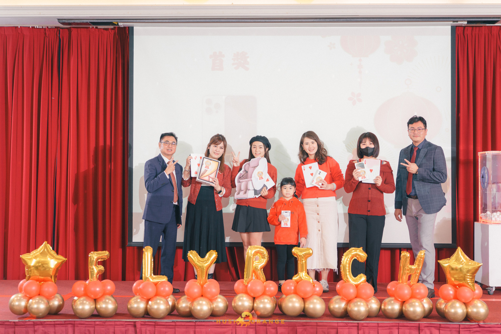 皓橘專業攝影團隊在台中福華大飯店拍攝富頡國際公司春酒之活動紀錄畫面，歡迎洽詢相關活動攝影報價