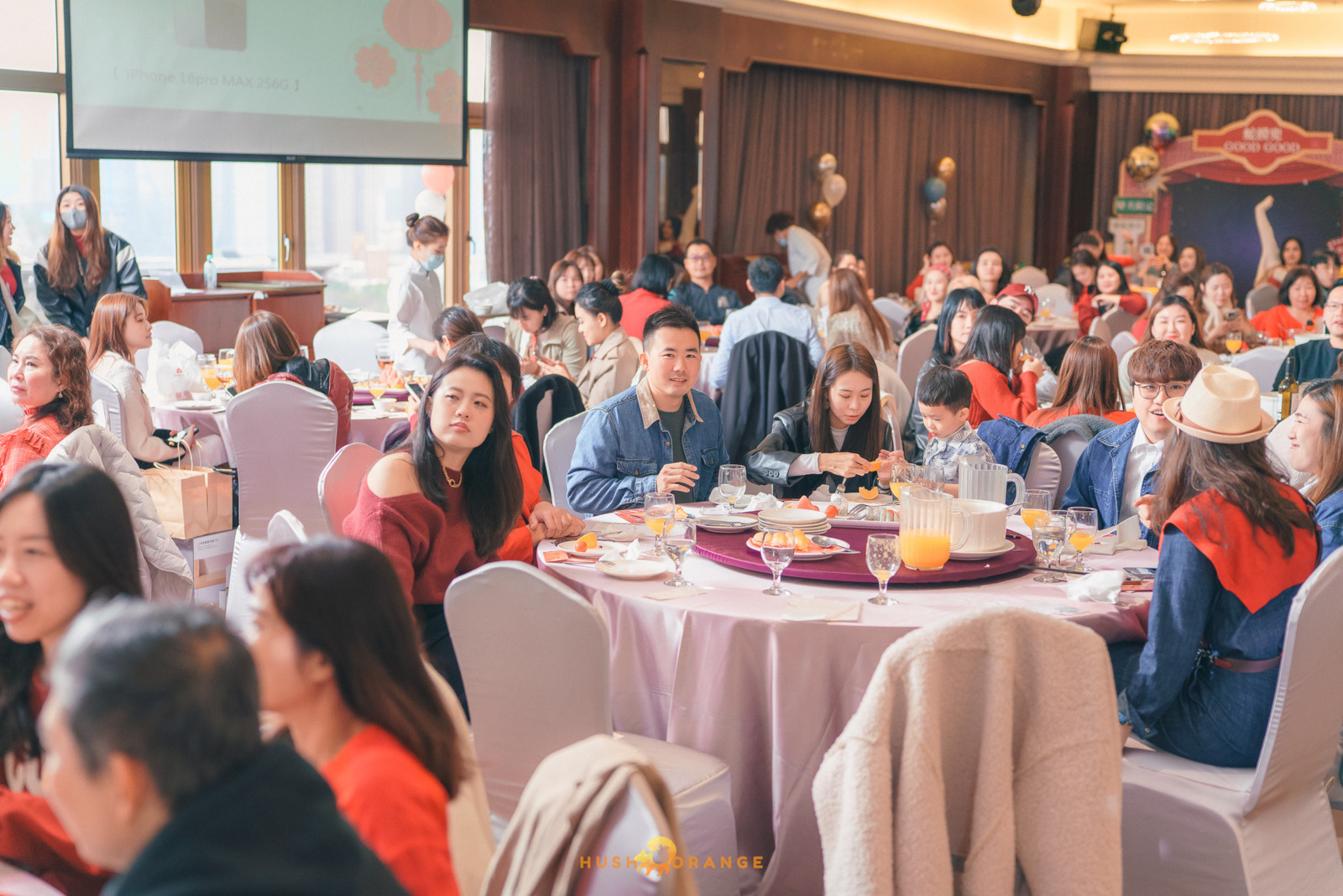 皓橘專業攝影團隊在台中福華大飯店拍攝富頡國際公司春酒之活動紀錄畫面，歡迎洽詢相關活動攝影報價