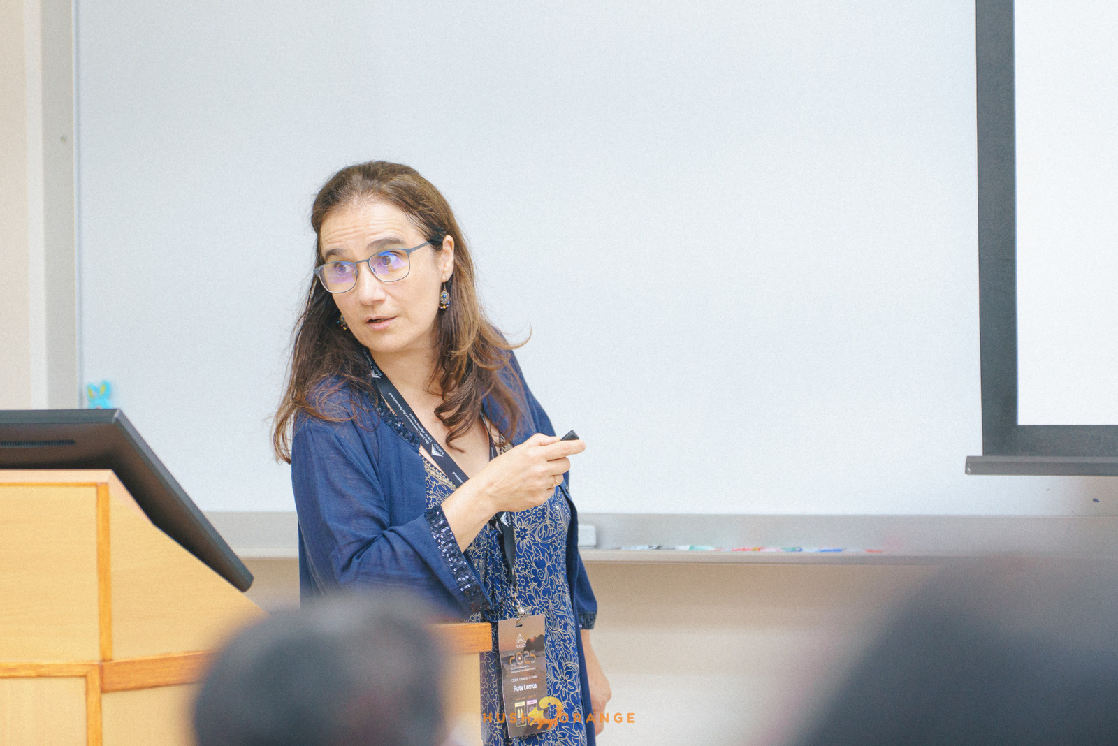 專業攝影團隊皓橘攝影在中山大學拍攝 2025 國際線性代數年會之活動紀錄畫面，歡迎洽詢相關活動攝影報價
