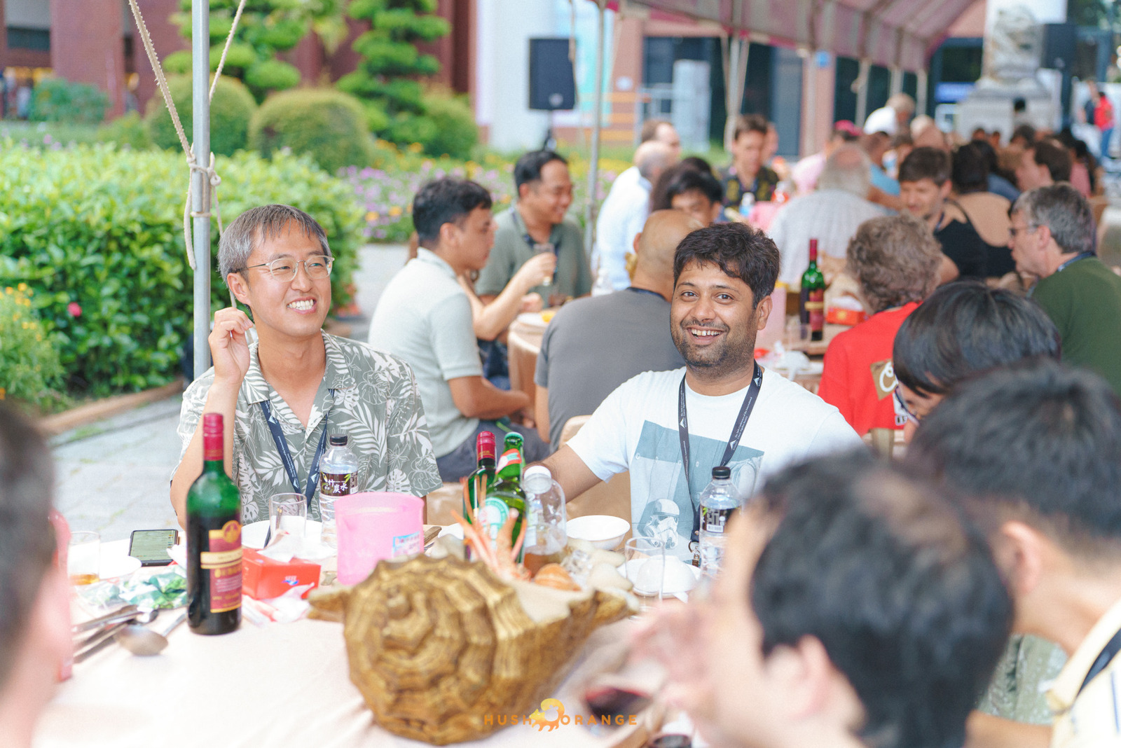 專業攝影團隊皓橘攝影在中山大學拍攝 2025 國際線性代數年會之活動紀錄畫面，歡迎洽詢相關活動攝影報價