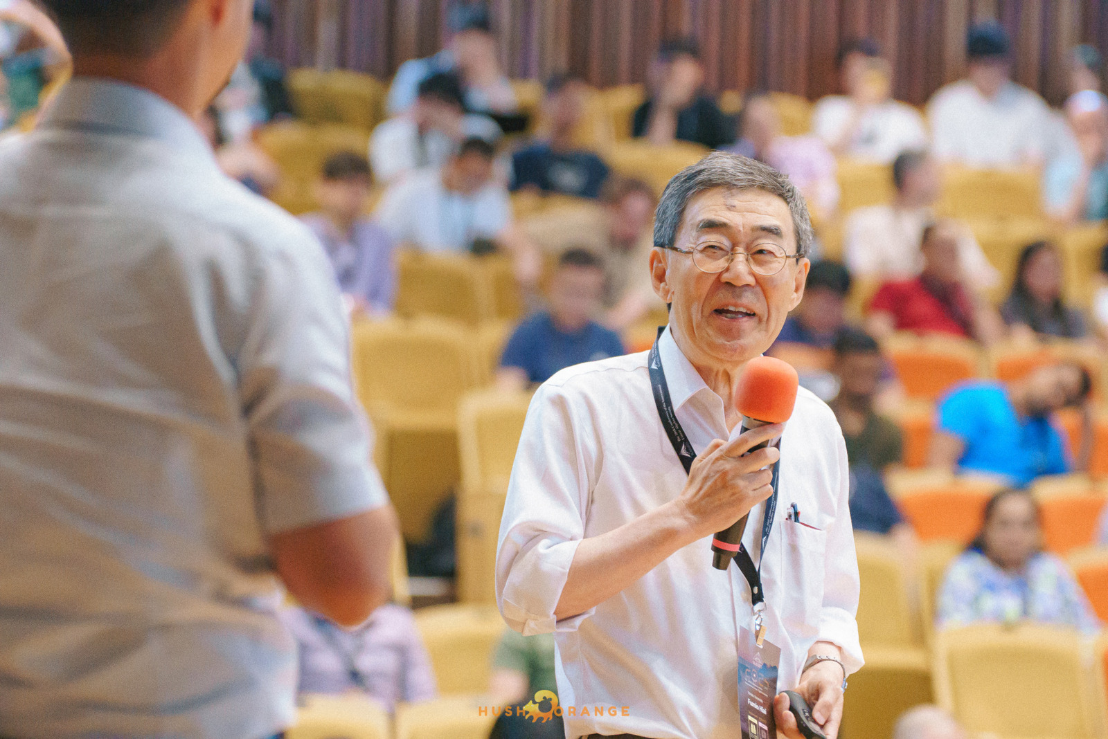 專業攝影團隊皓橘攝影在中山大學拍攝 2025 國際線性代數年會之活動紀錄畫面，歡迎洽詢相關活動攝影報價