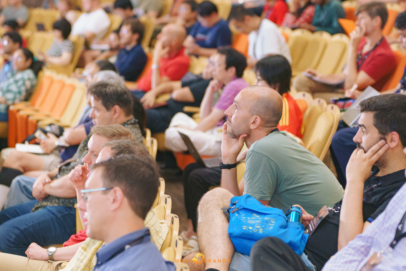 專業攝影團隊皓橘攝影在中山大學拍攝 2025 國際線性代數年會之活動紀錄畫面，歡迎洽詢相關活動攝影報價