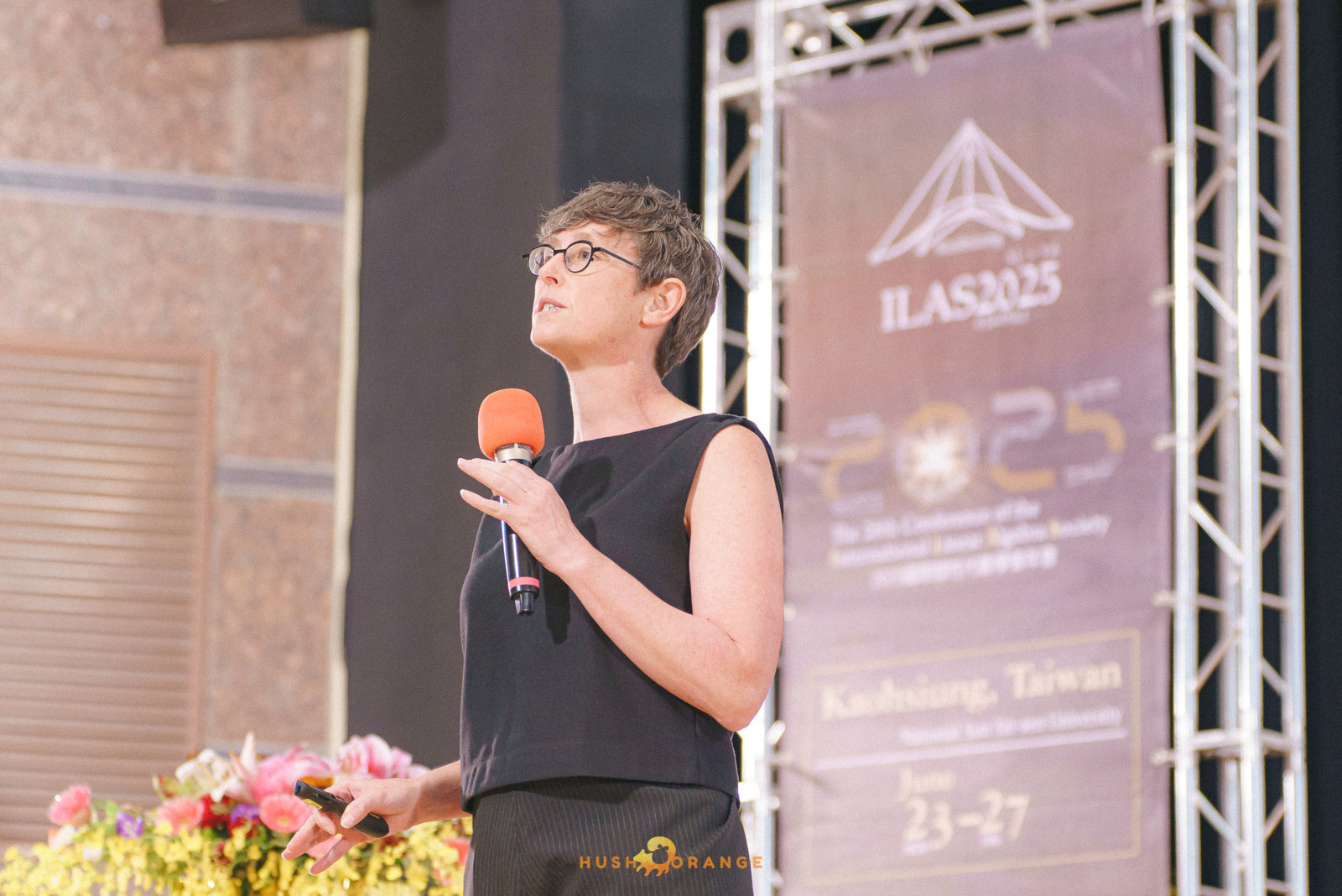 專業攝影團隊皓橘攝影在中山大學拍攝 2025 國際線性代數年會之活動紀錄畫面，歡迎洽詢相關活動攝影報價