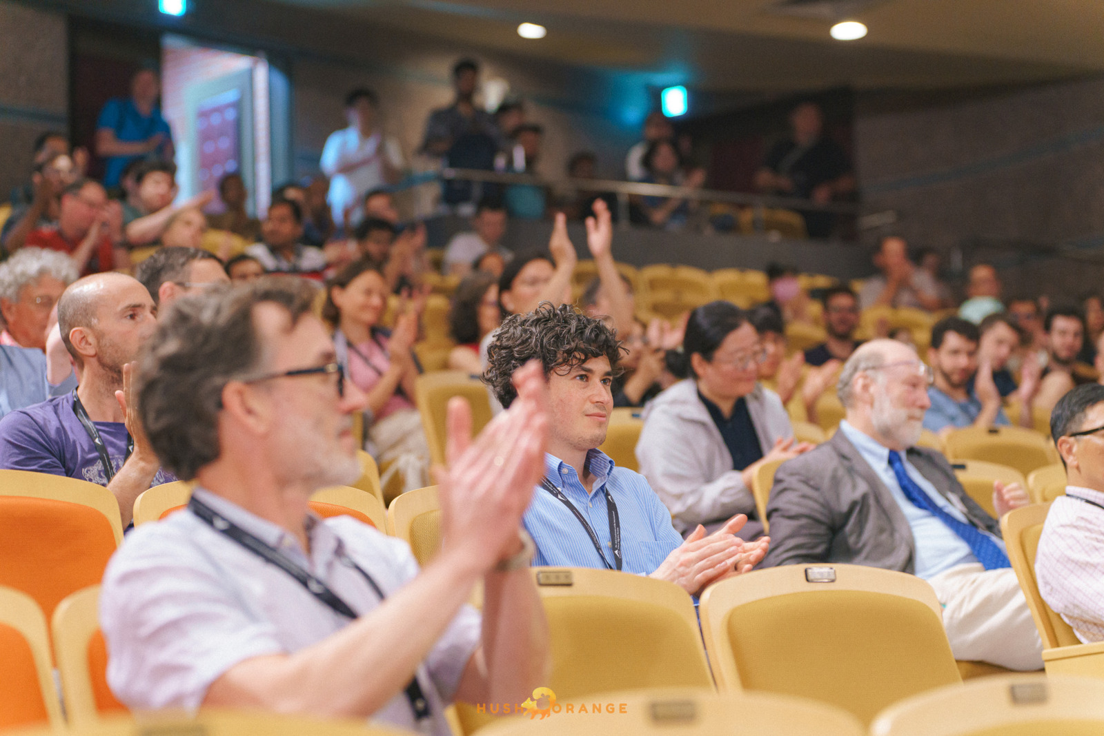 專業攝影團隊皓橘攝影在中山大學拍攝 2025 國際線性代數年會之活動紀錄畫面，歡迎洽詢相關活動攝影報價