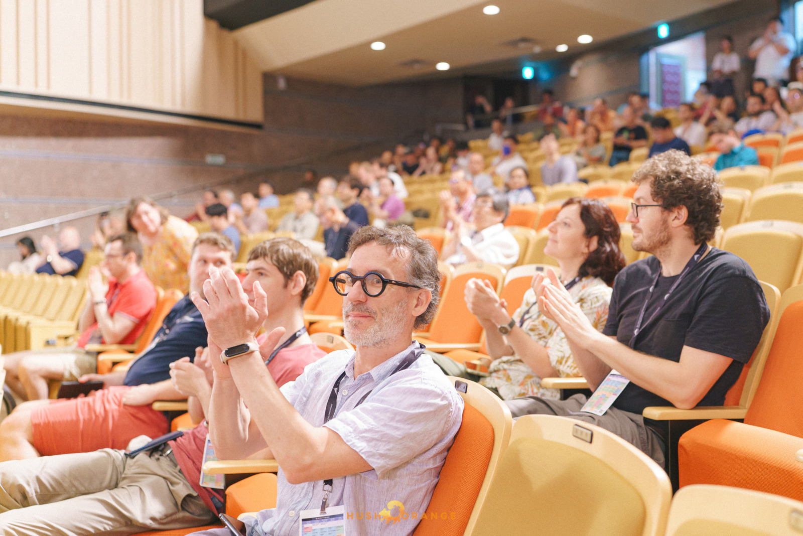 專業攝影團隊皓橘攝影在中山大學拍攝 2025 國際線性代數年會之活動紀錄畫面，歡迎洽詢相關活動攝影報價