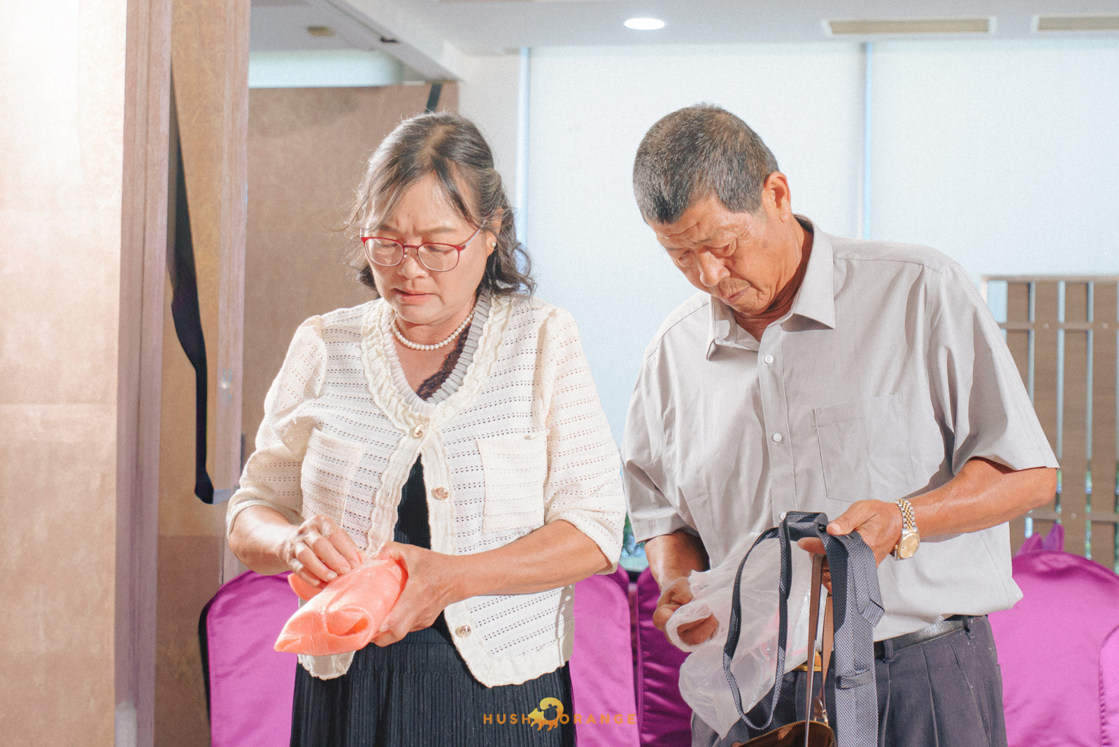 皓橘專業攝影團隊在屏東阿菊食堂拍攝新人婚禮之活動紀錄畫面，捕捉下新人間及家人間珍貴的瞬間，歡迎洽詢相關活動攝影報價