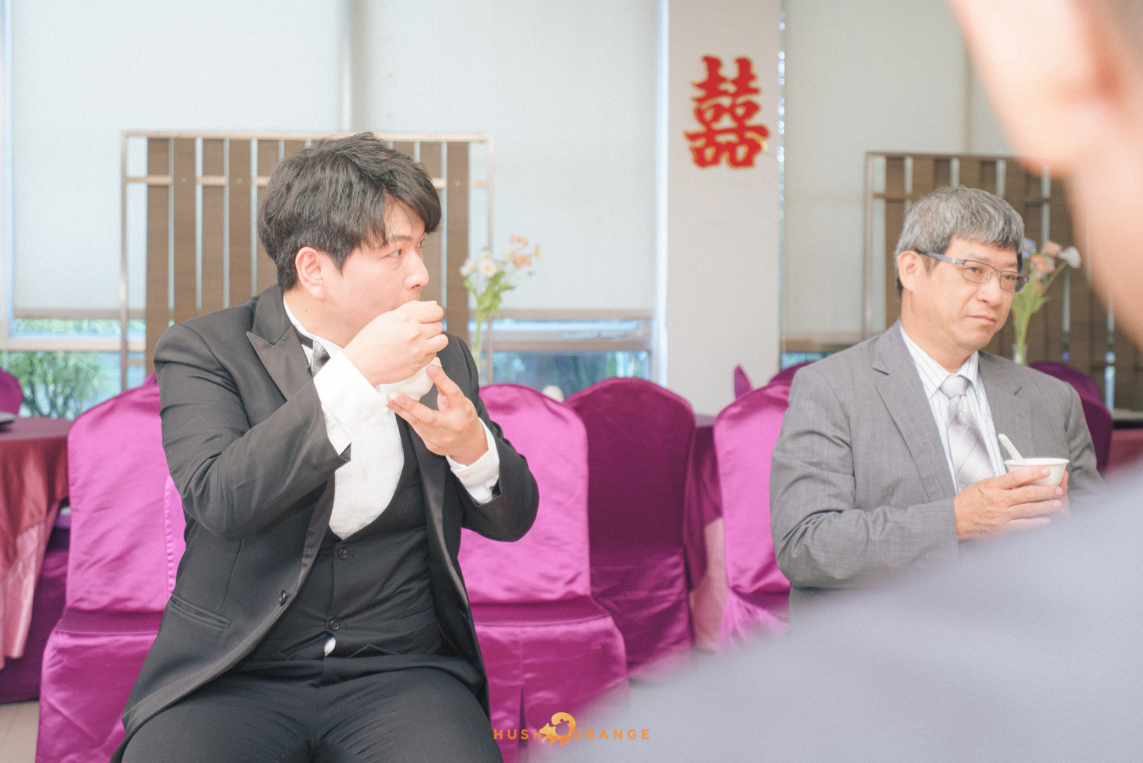 皓橘專業攝影團隊在屏東阿菊食堂拍攝新人婚禮之活動紀錄畫面，捕捉下新人間及家人間珍貴的瞬間，歡迎洽詢相關活動攝影報價