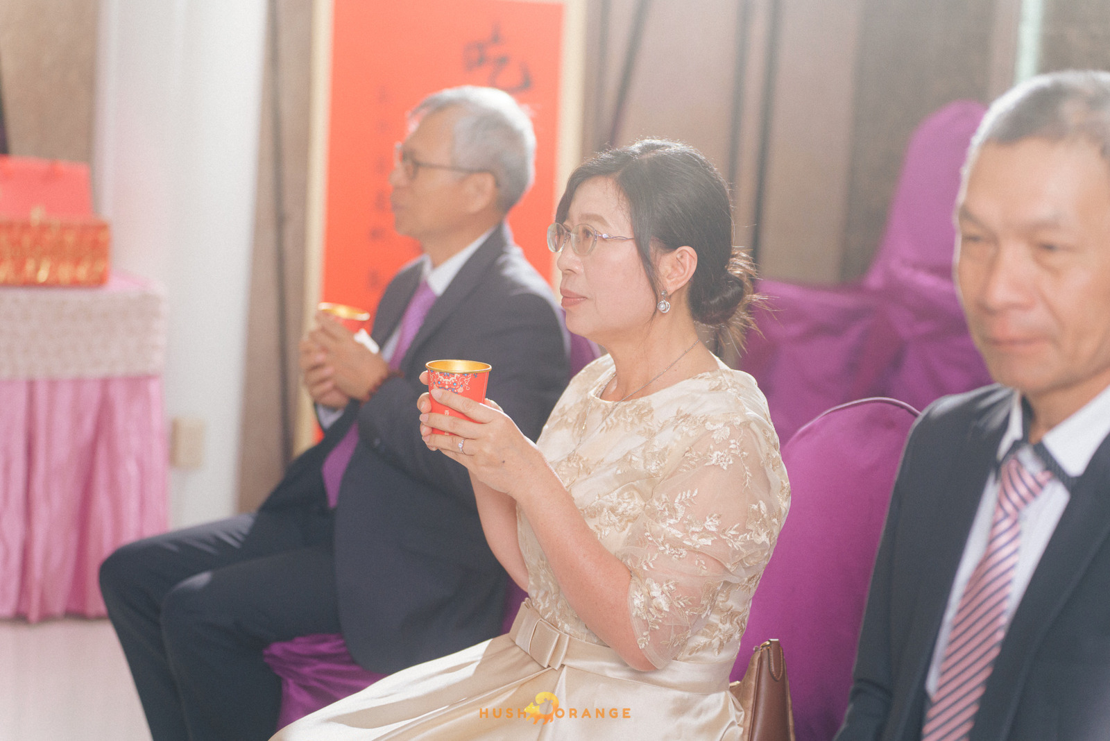 皓橘專業攝影團隊在屏東阿菊食堂拍攝新人婚禮之活動紀錄畫面，捕捉下新人間及家人間珍貴的瞬間，歡迎洽詢相關活動攝影報價