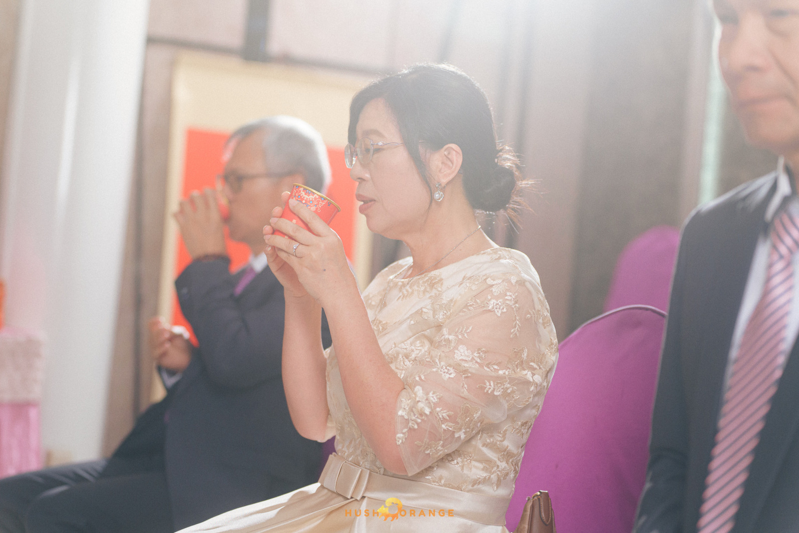 皓橘專業攝影團隊在屏東阿菊食堂拍攝新人婚禮之活動紀錄畫面，捕捉下新人間及家人間珍貴的瞬間，歡迎洽詢相關活動攝影報價