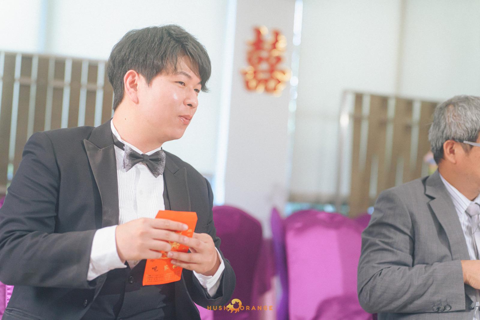 皓橘專業攝影團隊在屏東阿菊食堂拍攝新人婚禮之活動紀錄畫面，捕捉下新人間及家人間珍貴的瞬間，歡迎洽詢相關活動攝影報價