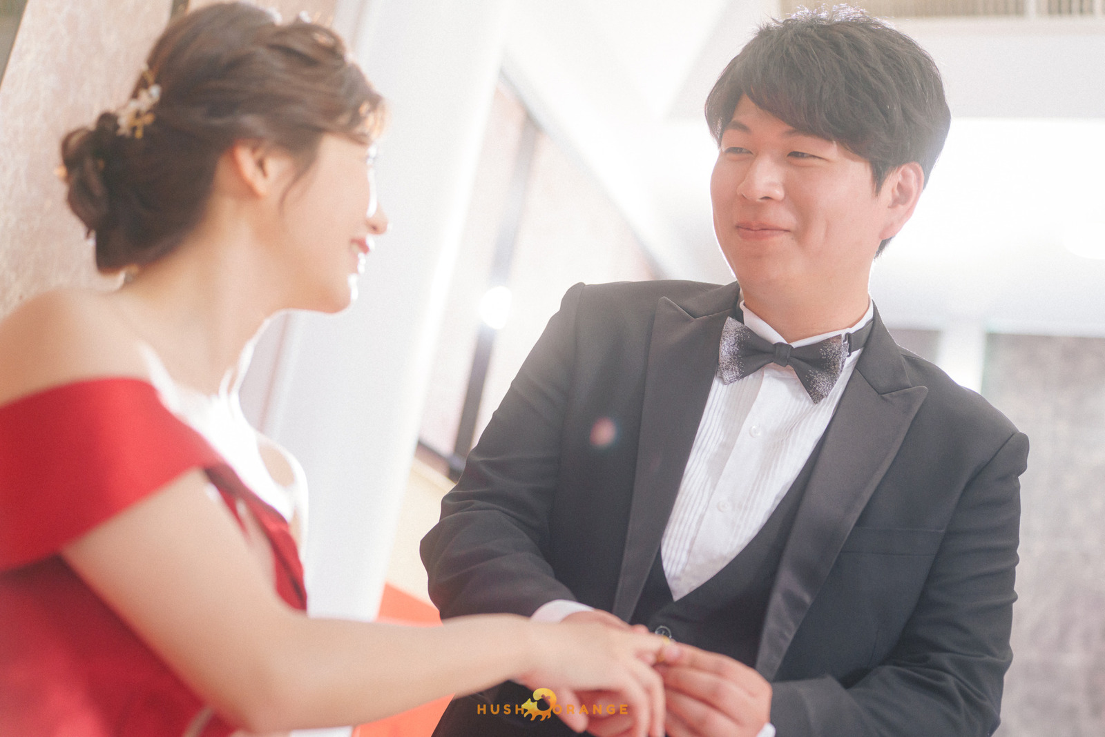 皓橘專業攝影團隊在屏東阿菊食堂拍攝新人婚禮之活動紀錄畫面，捕捉下新人間及家人間珍貴的瞬間，歡迎洽詢相關活動攝影報價