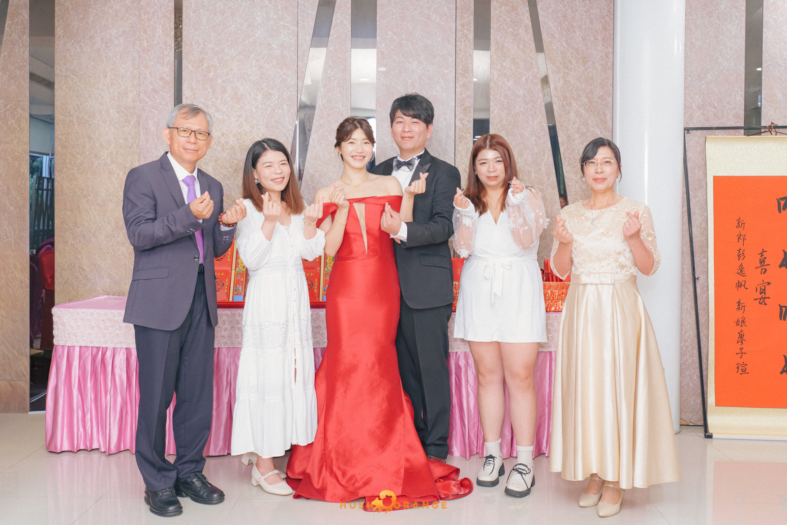皓橘專業攝影團隊在屏東阿菊食堂拍攝新人婚禮之活動紀錄畫面，捕捉下新人間及家人間珍貴的瞬間，歡迎洽詢相關活動攝影報價