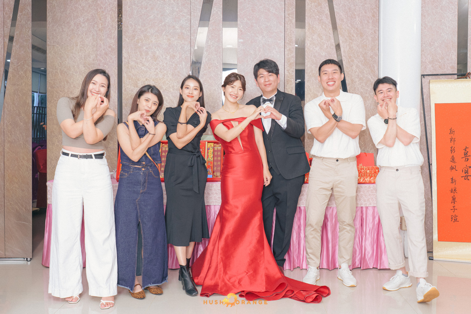 皓橘專業攝影團隊在屏東阿菊食堂拍攝新人婚禮之活動紀錄畫面，捕捉下新人間及家人間珍貴的瞬間，歡迎洽詢相關活動攝影報價