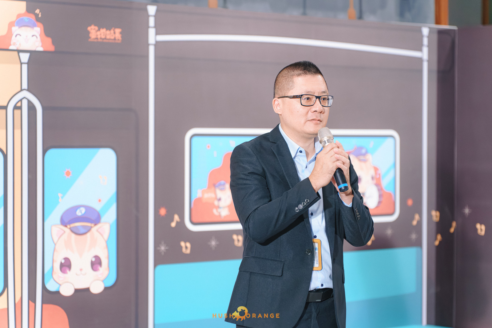 專業攝影團隊皓橘攝影在駁二哈瑪星鐵道館拍攝鐵道館開幕式活動記錄，詢問活動攝影報價