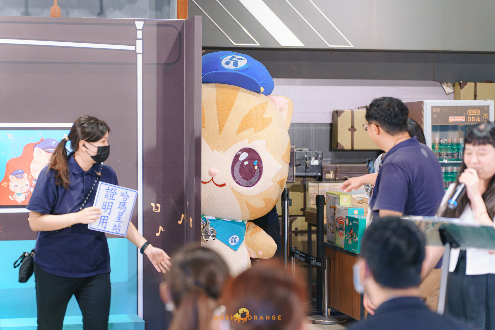 專業攝影團隊皓橘攝影在駁二哈瑪星鐵道館拍攝鐵道館開幕式活動記錄，詢問活動攝影報價