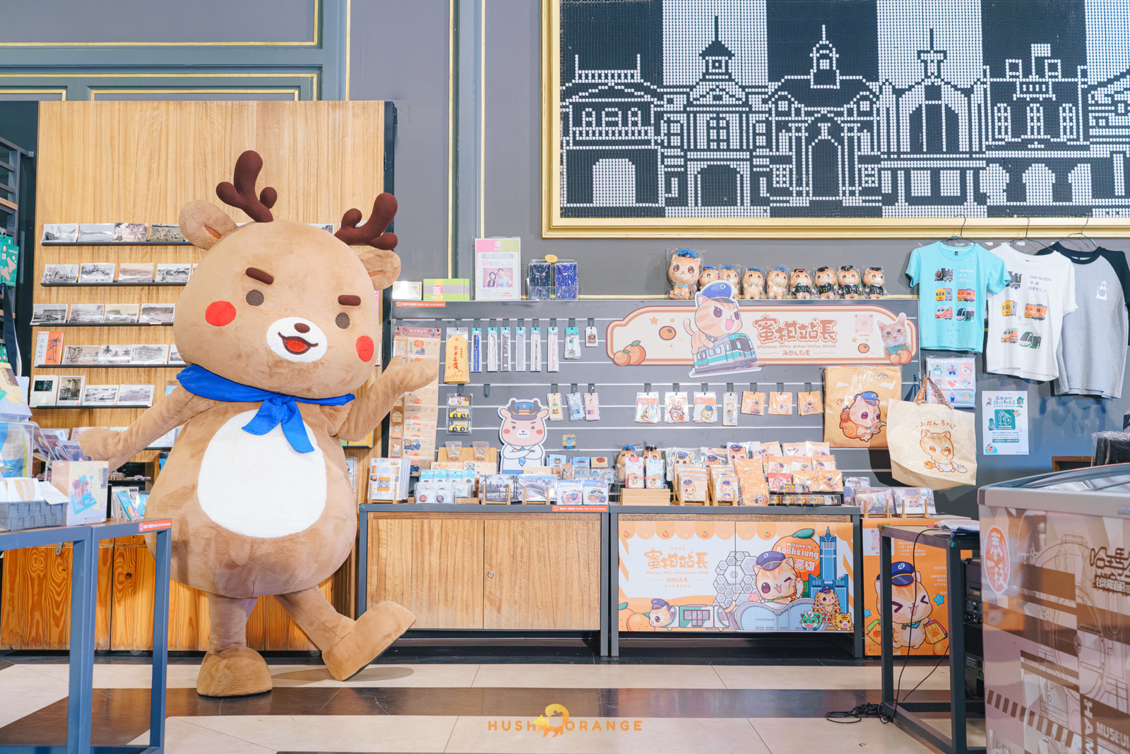 專業攝影團隊皓橘攝影在駁二哈瑪星鐵道館拍攝鐵道館開幕式活動記錄，詢問活動攝影報價